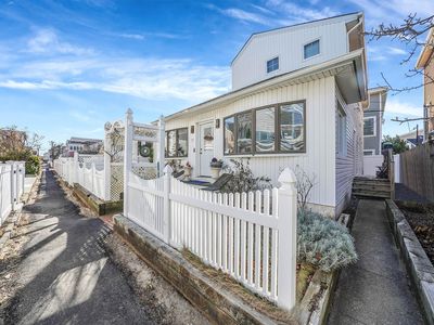 15 September Walk, Long Beach, NY, 11561