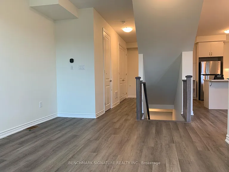 23 Thomas Frisby Jr Cres — Photo 14