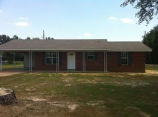 421 Hughes Rd, Columbus, MS 39702