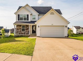 162 Portobello Rd, Radcliff, KY 40160