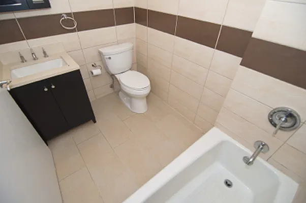 Rented by Veracity NYC LLC | media 14