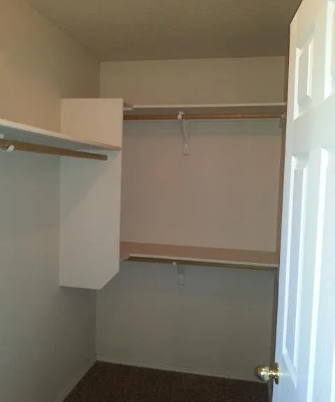 2420 W Grouse Ave — Photo 7