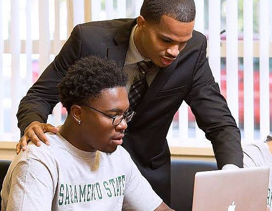 4th image of 856 Coshocton Ave