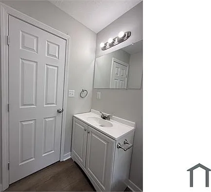 1034 Oakland Ave — Photo 15