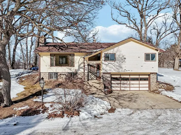 W339S2750 County Road C, Oconomowoc, WI 53066