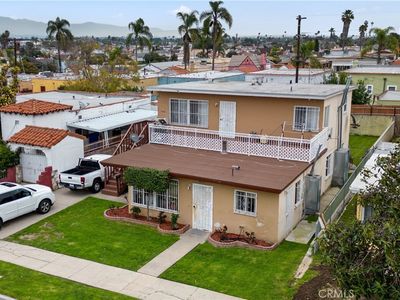 6820 S Van Ness Ave, Los Angeles, CA, 90047