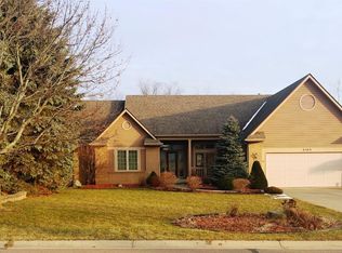 6163 Pine Creek Ct, Grand Blanc, MI