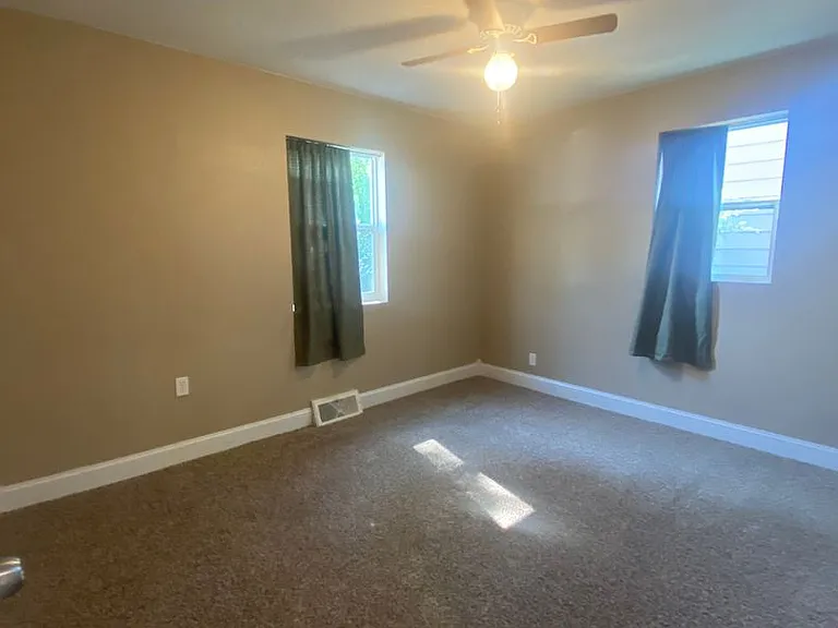 2113 Ivy Ave — Photo 12