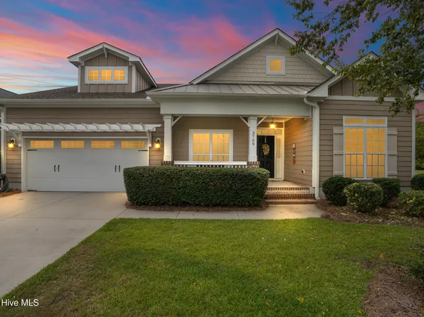 3709 Turkey Oak Court, Southport, NC 28461