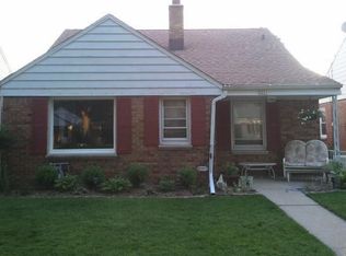 3245 N 79th St, Milwaukee, WI 53222