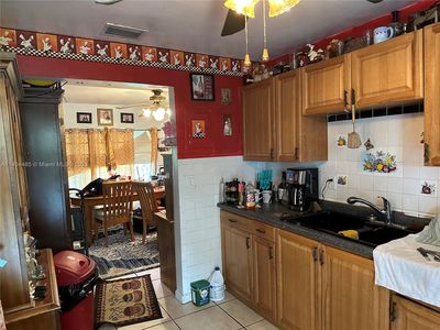 5517 NE 3rd Ave, Oakland Park, FL, 33334
