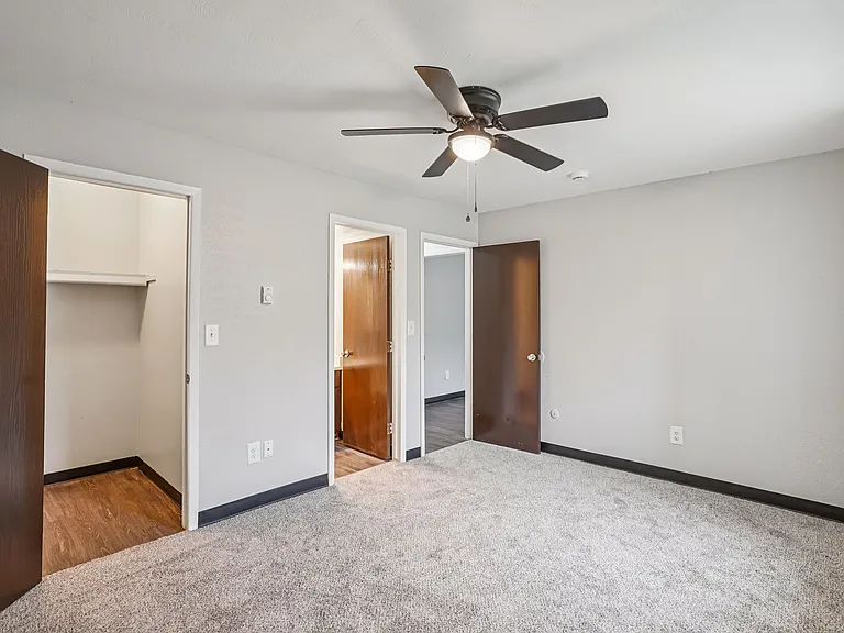 River Raisin Apartments — Photo 25
