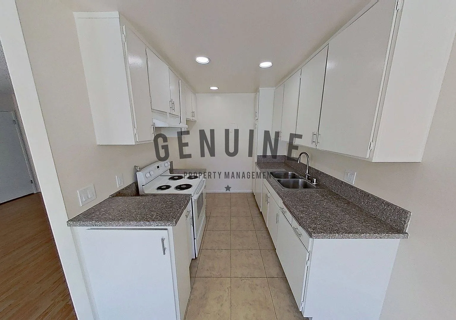 8142 La Paz Dr — Photo 3