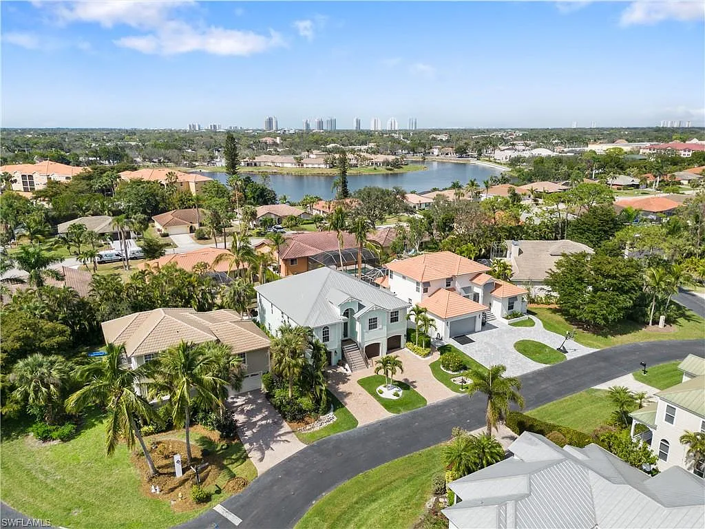 4 bed, 3.0 bath, 2467 sqft, $10,000 — Photo 4