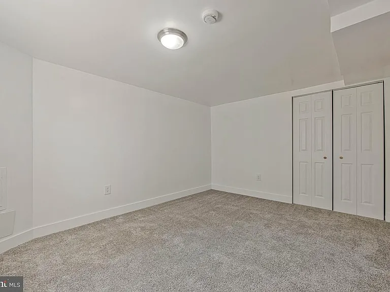 9035 48th Pl — Photo 19