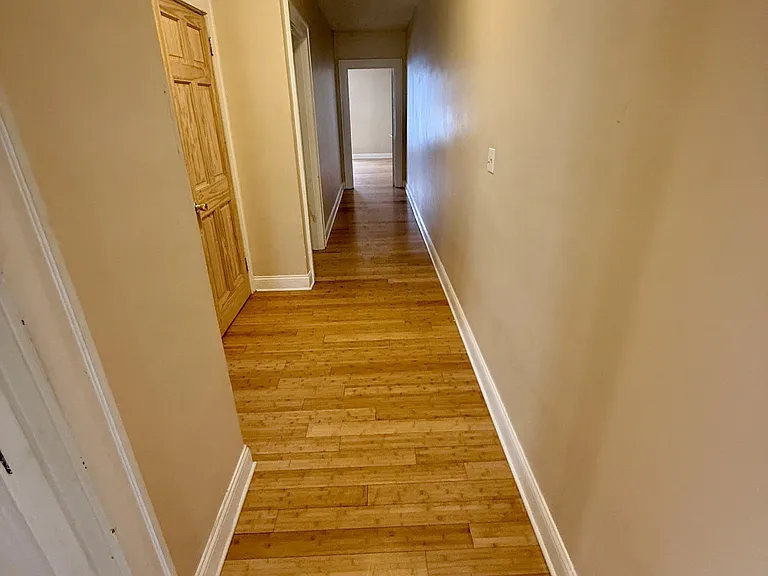 924-926 11th Avenue, Huntington WV - - — Photo 10
