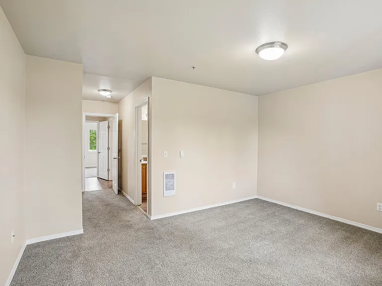Legacy Oaks Apartments — Photo 19