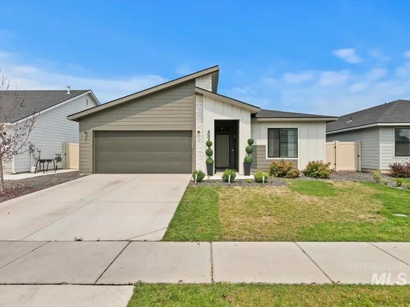 4004 E Syracuse St, Nampa, ID 83686