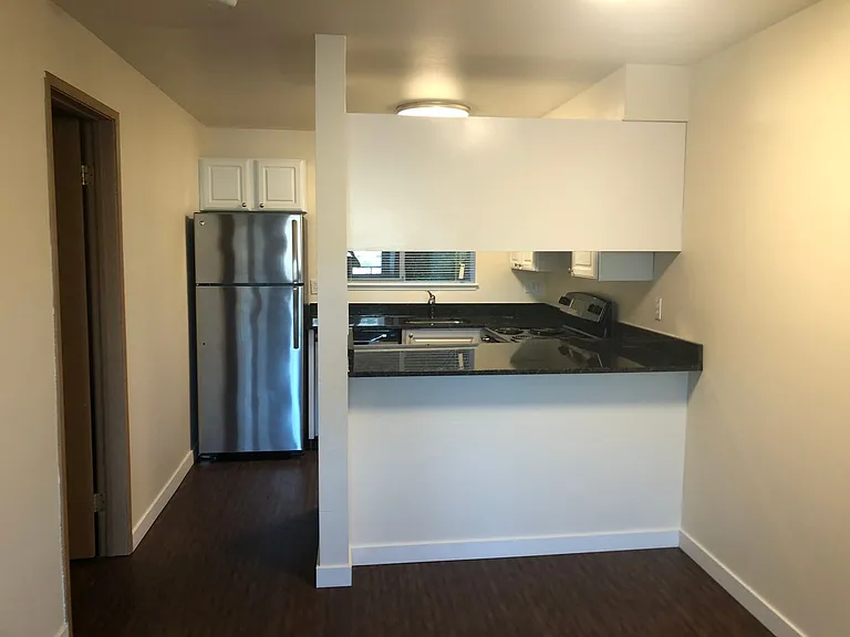 Magnolia Court — Photo 18