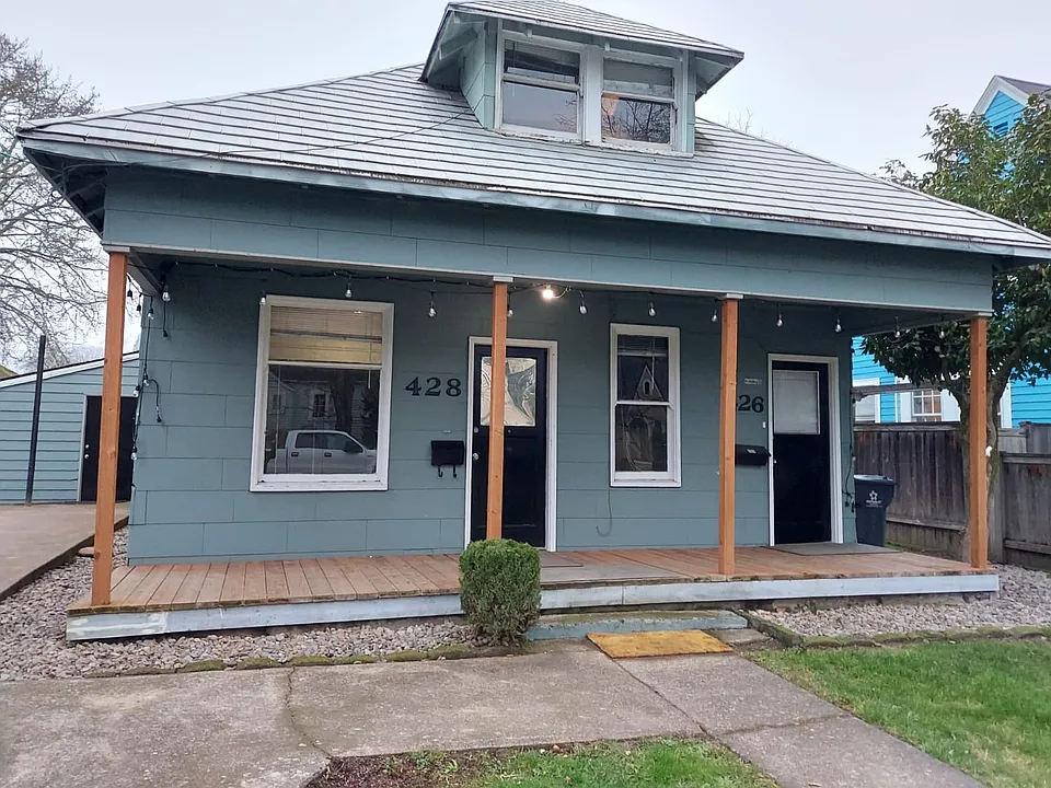 426 NW 16th St