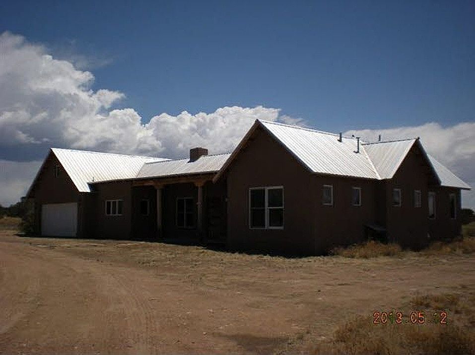1st image of 11 Bear Claw Ln