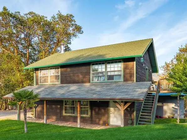 1546 Three Pines Rd, Grants Pass, OR 97526