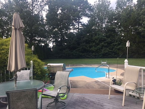 2nd image of 1214 Steeplechase Ct
