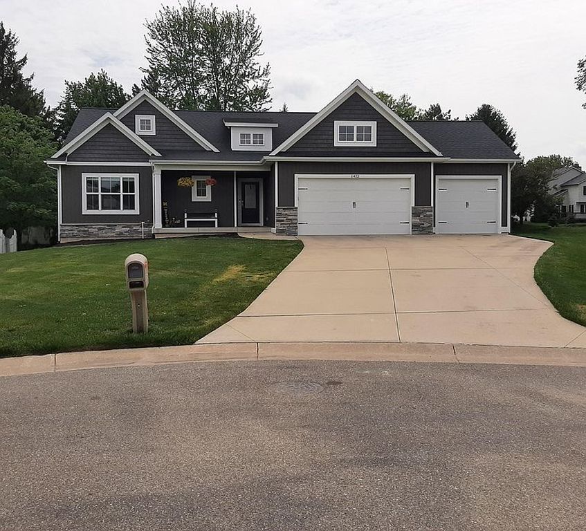 1422 Crystalline Dr SE - Property Image