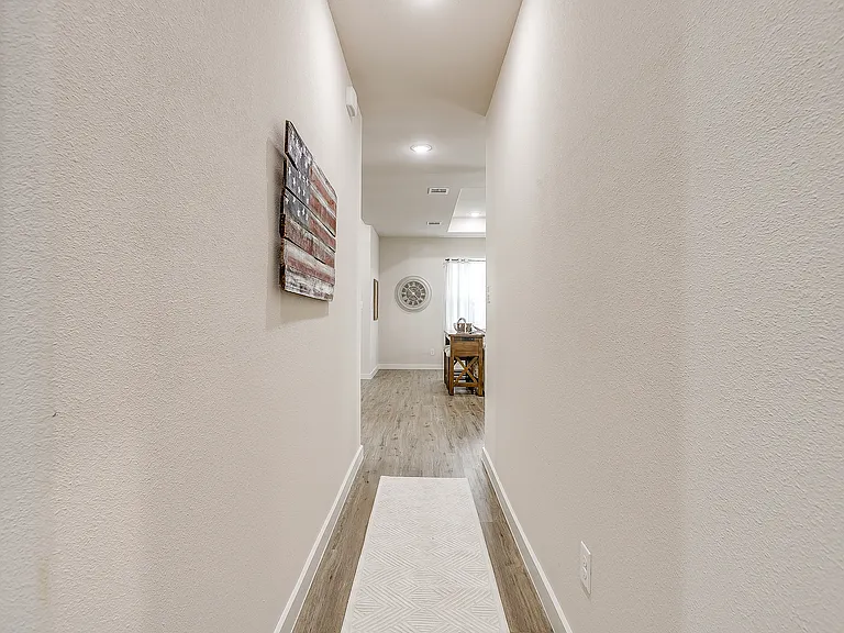 5626 Barkridge Dr — Photo 40