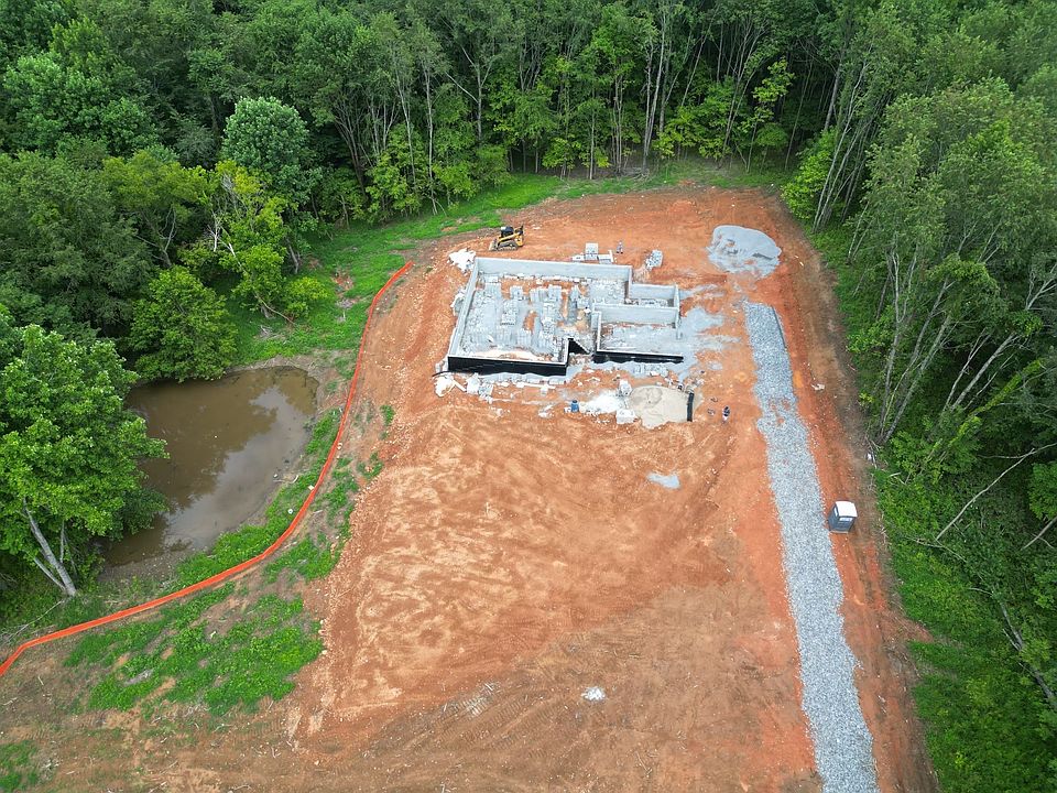 2nd image of 5A Gholson Lot 5A