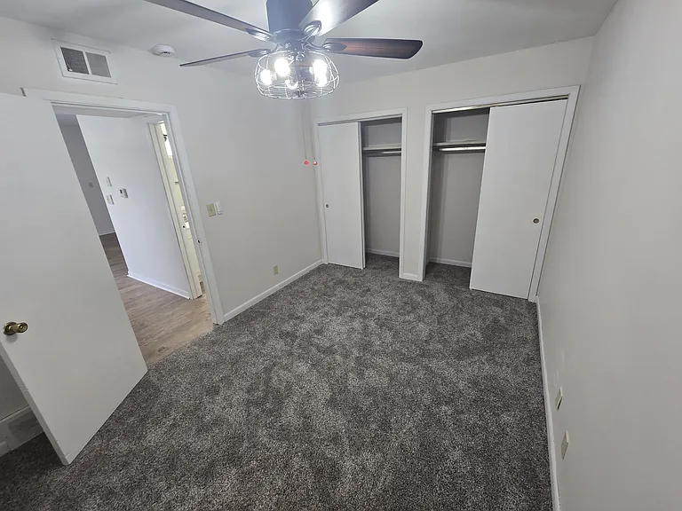 2445 E St — Photo 7