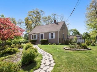 23 Meadow Rd, Northborough, MA 01532