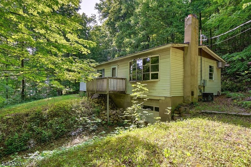 1st image of 77 Sand Pond Rd