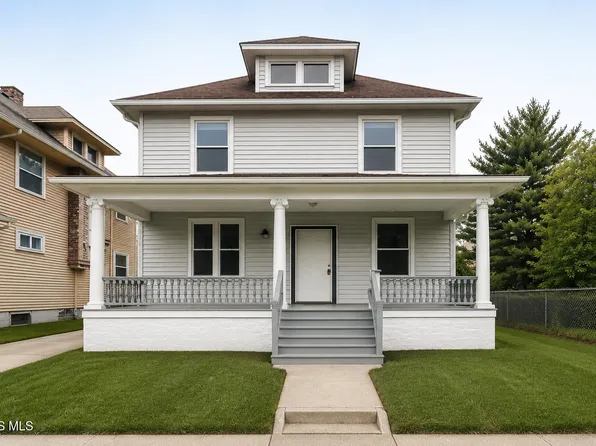 831 Oak St, Toledo, OH 43605
