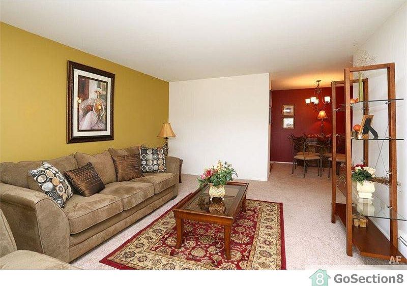 1st image of 1248 N Kings Ct #207