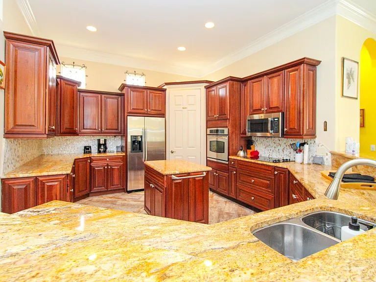 627 Soliel Dr — Photo 13