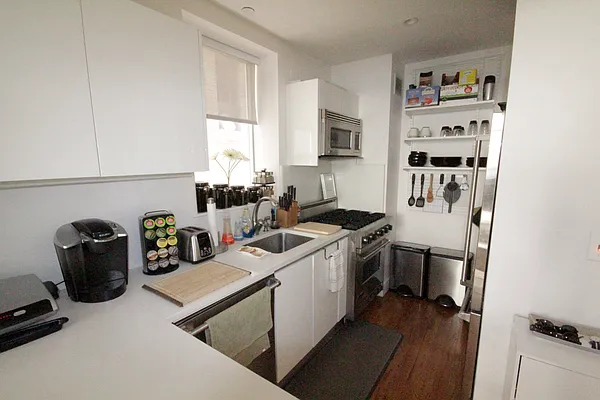 Rented by Corcoran | media 17