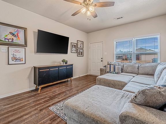 2nd image of 6633 Magnolia Way