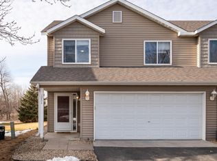 1251 Prairie View Trl, Farmington, MN 55024