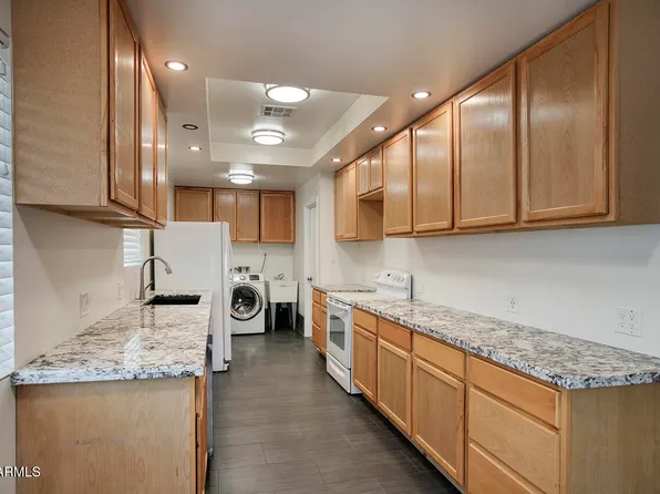 1881 E Concorda Dr, Tempe, AZ 85282