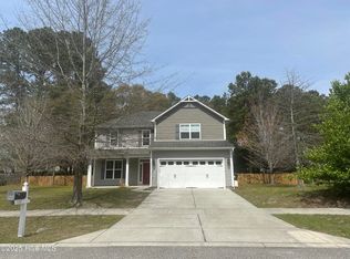 137 Roughleaf Trl, Hampstead, NC 28443