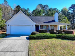 1002 Travitine Trl, Loganville, GA