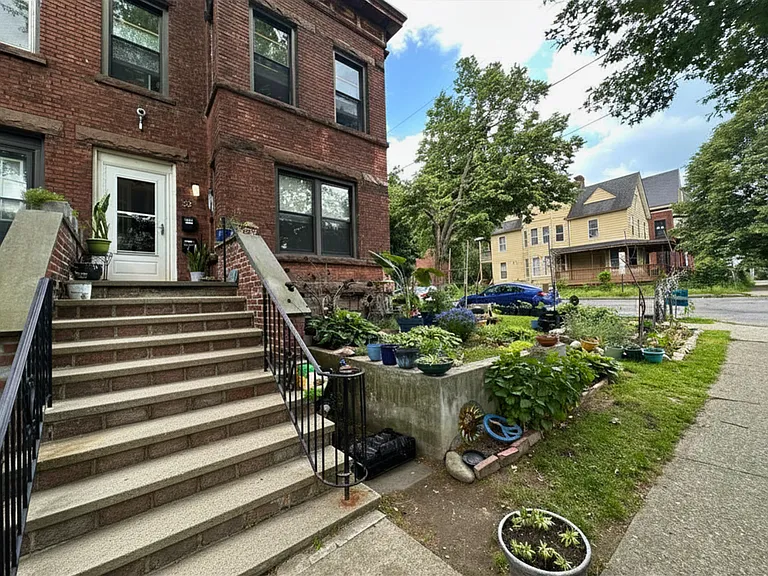32 Liberty St #1 — Photo 13