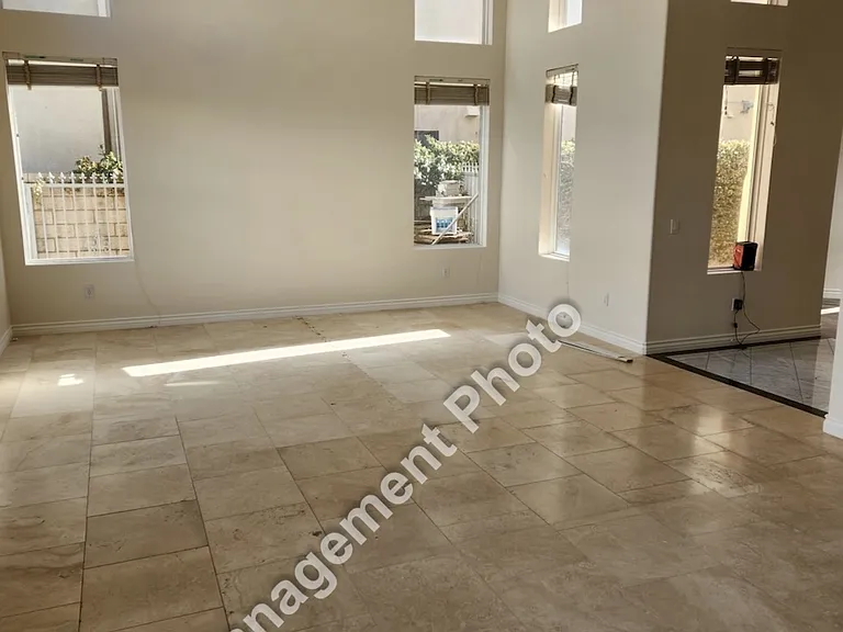 2759 Karoc Ct — Photo 13