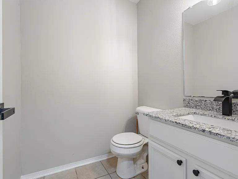 829 N Oakland Ave #1 — Photo 8