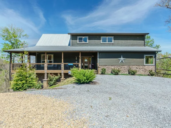 2927 Joyner Hills Ln, Sevierville, TN 37876