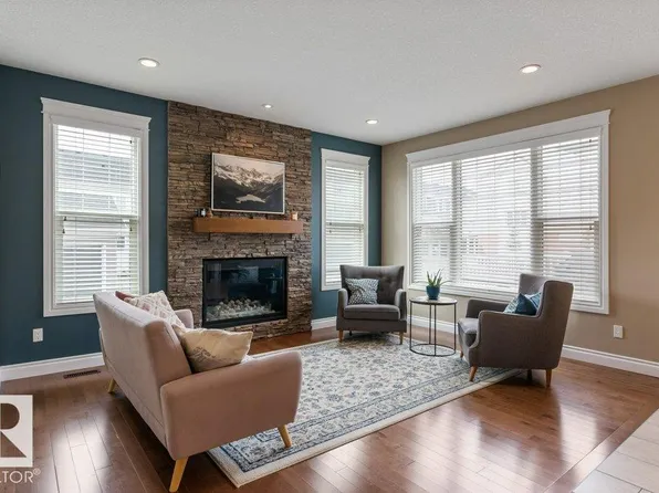 1628 Kerr Rd NW, Edmonton, AB T5E 4A7