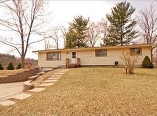 18814 Gordy Pl, New Buffalo, MI 49117