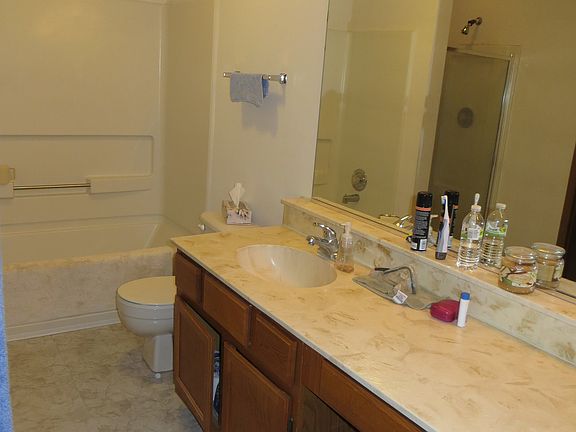 4th image of 3S094 Timber Dr #94