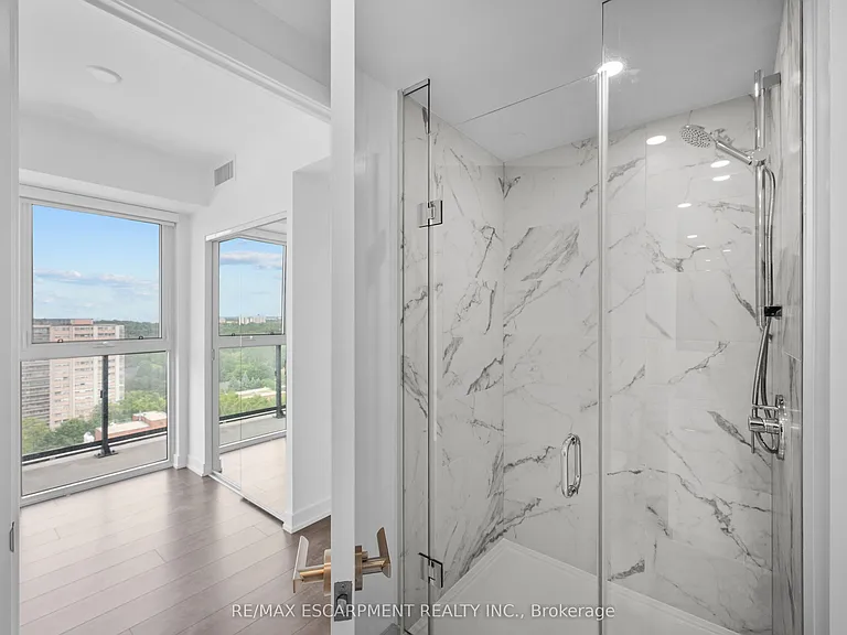370 Martha St #1503 — Photo 13
